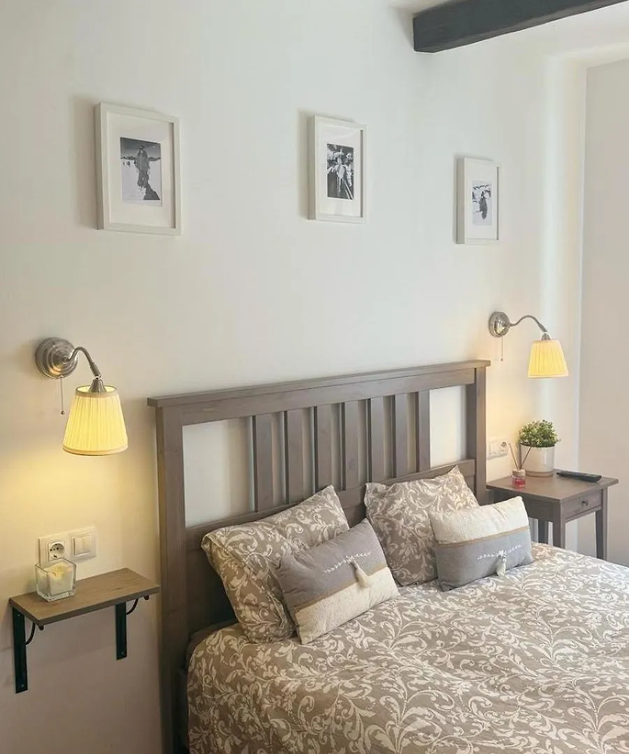 Apartamento Rustico La Molina Alp Apartment